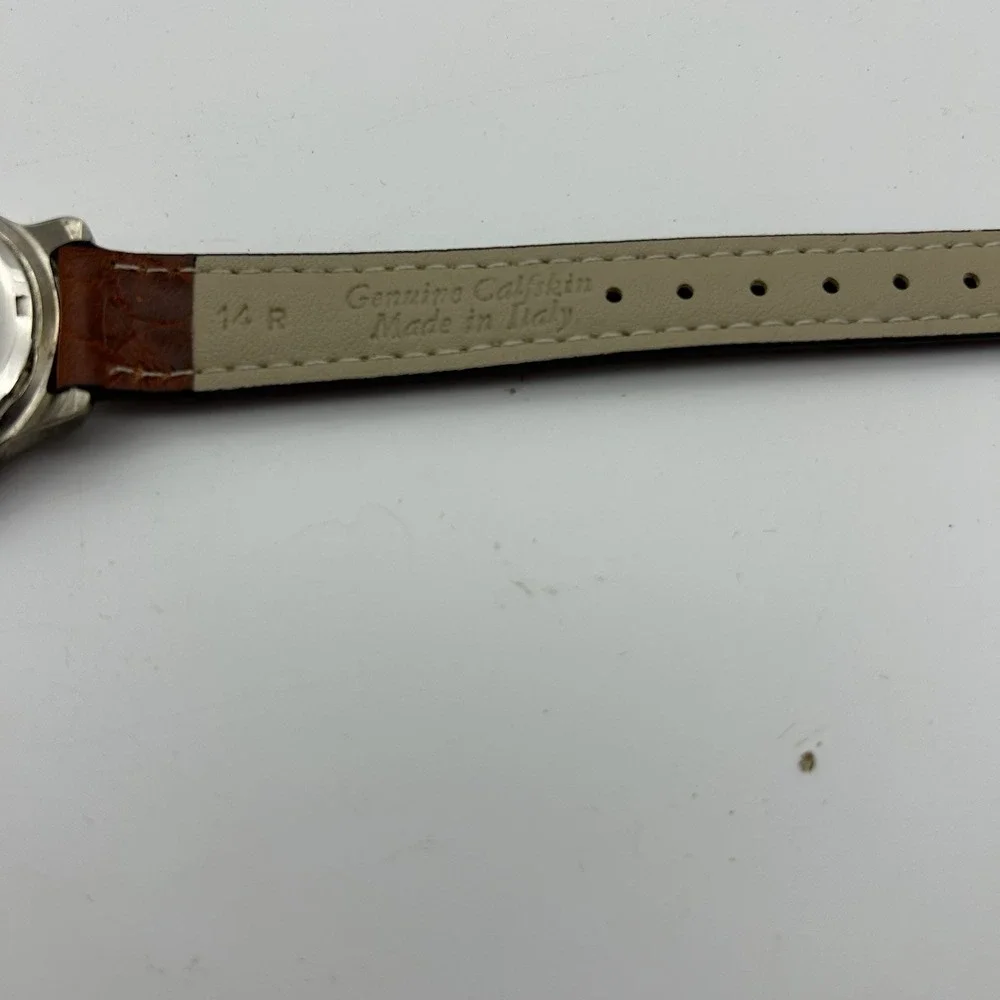 Vintage‎ Swiss Army women's 6000 watch for Part Only Water Resistant 330 Feet